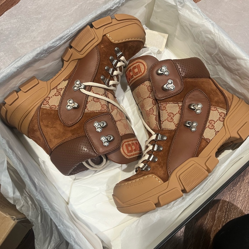 Gucci Flashtrek Logo-appliquéd Boots